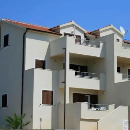 Apartment Amazing Sea View 6 P *