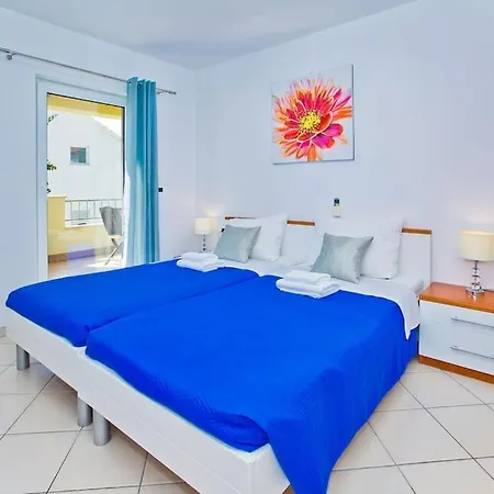 Amazing Sea View 6 P Apartment